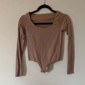 Skims essential long sleeve scoop neck bodysuit